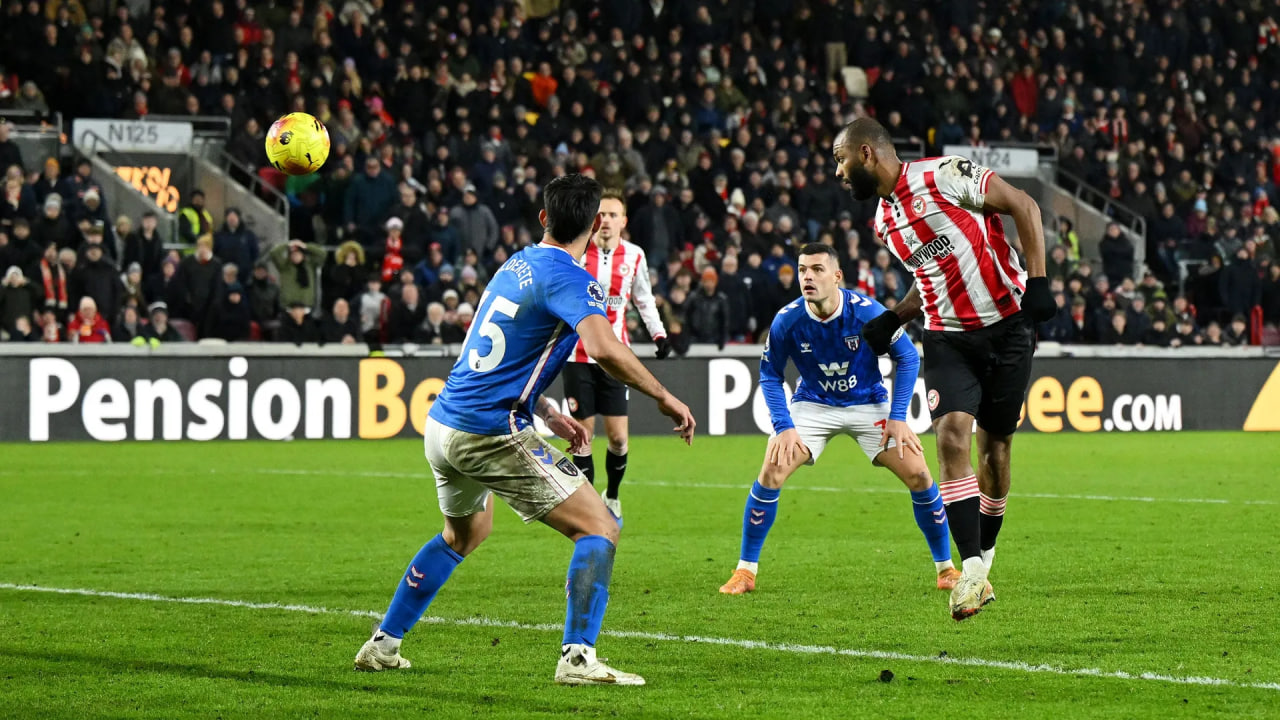 Brentford vs Sunderland (02:30 – 08/01) | Xem lại trận đấu